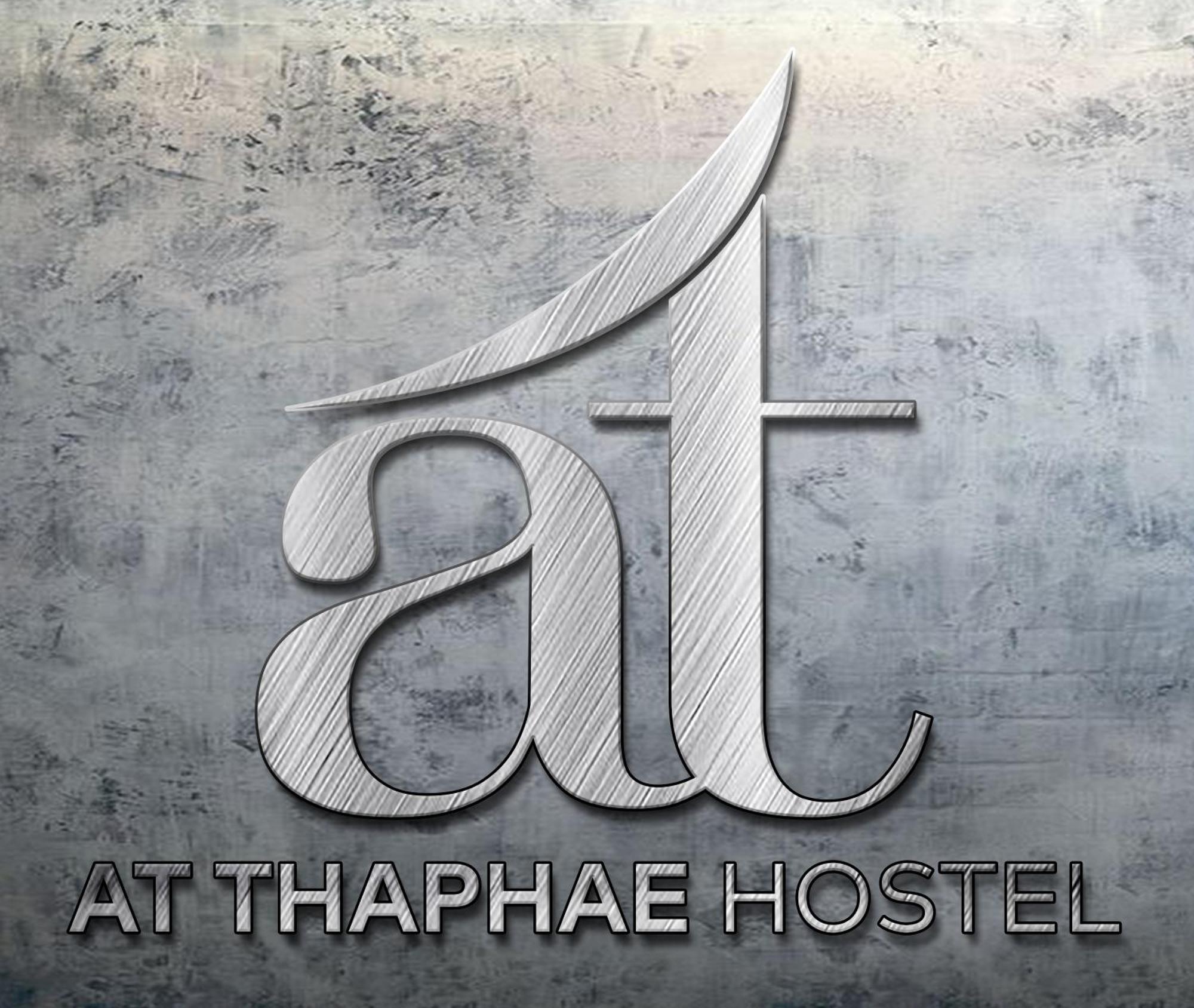 At Thaphae Hostel Chiang Mai Exterior photo